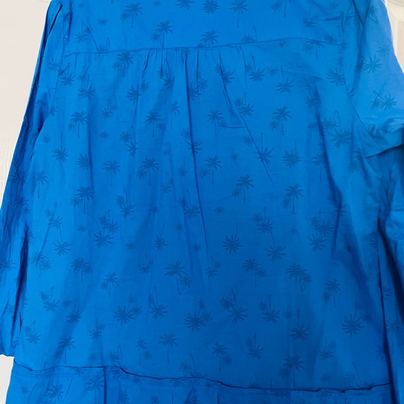 M&S, size 12, blue floral button down shirt - Picture 3 of 5